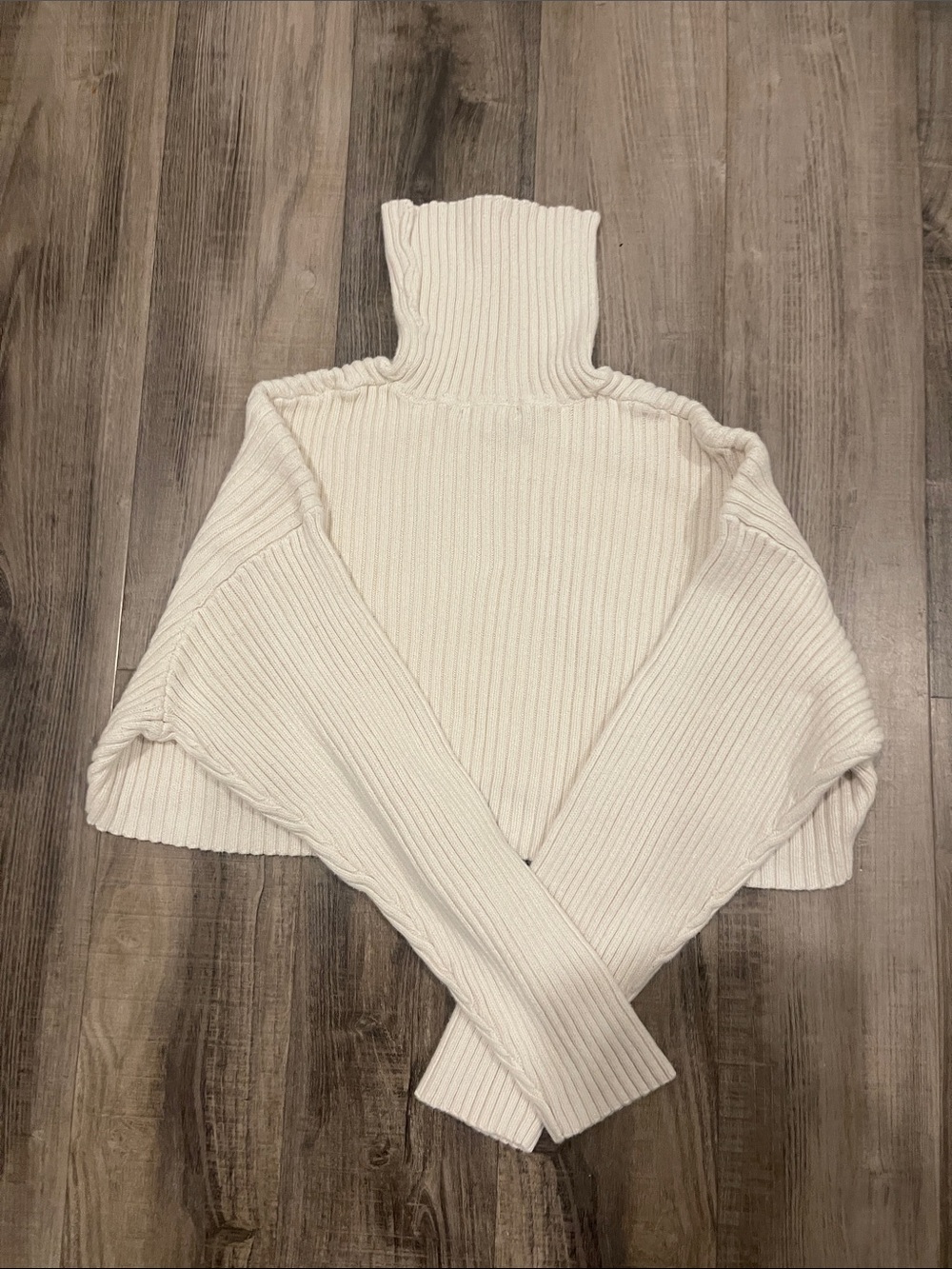 Forever 21 Ivory Ribbed Cropped Turtleneck Sweater